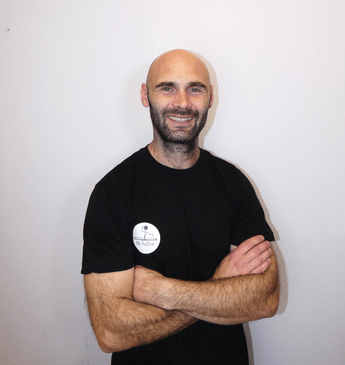 mateusz kina fizjoterapeuta.png