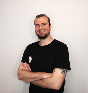 mateusz kujawa fizjoterapeuta.png
